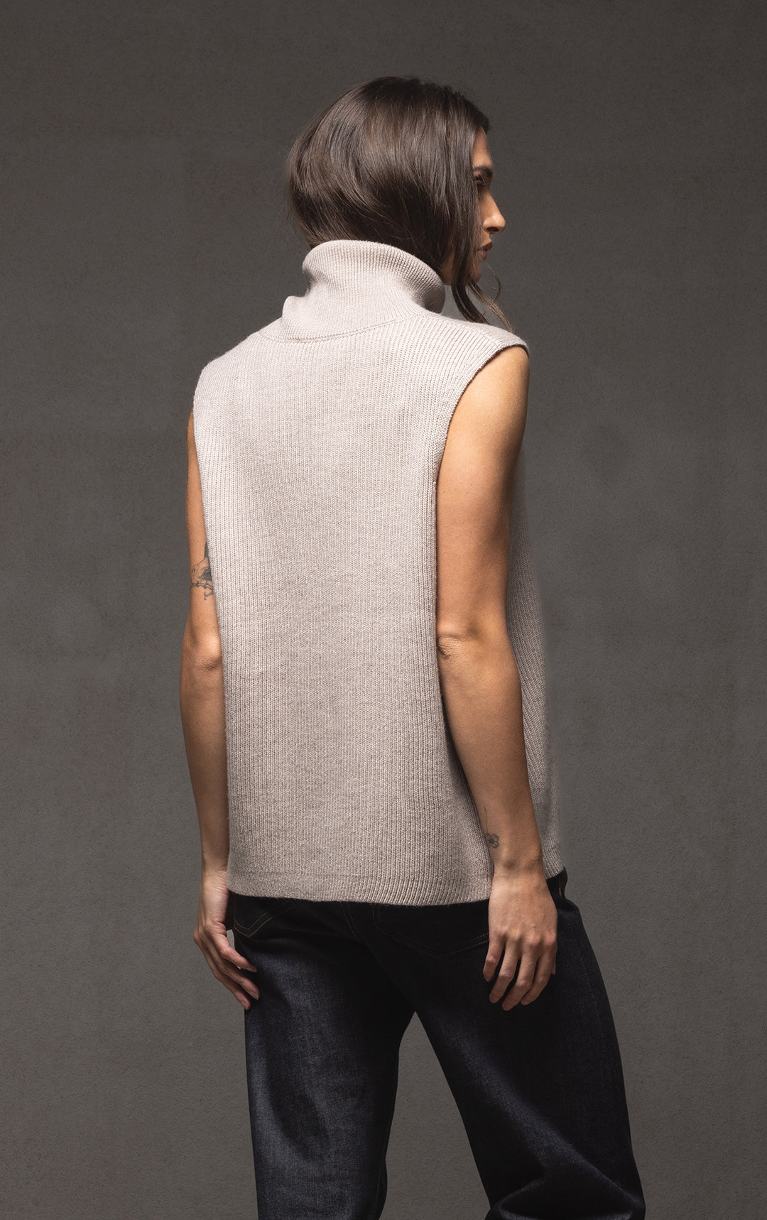 7GG MERINO RIB KNIT VEST - CLEARANCE