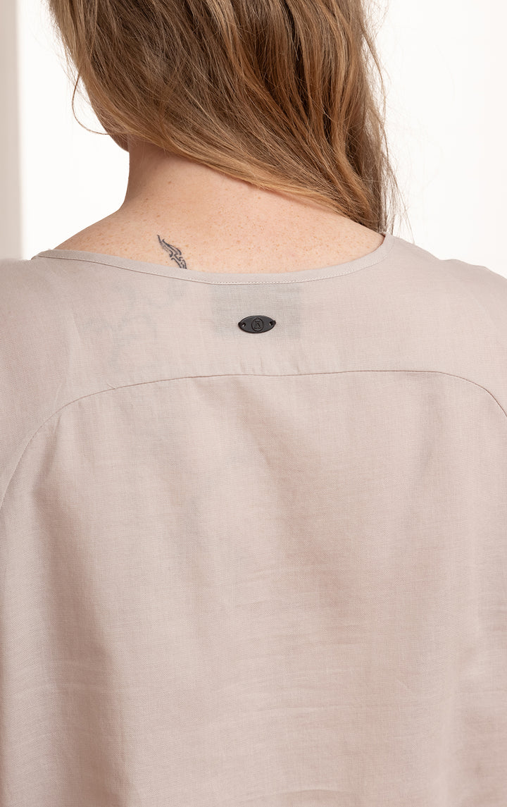 LIGHTWEIGHT ORGANIC COTTON TOP - CLEARANCE