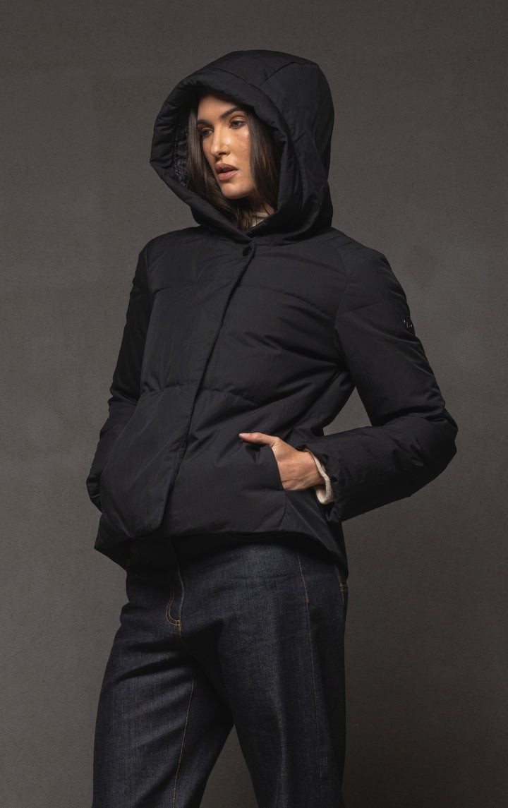 HOODED DOWN JACKET