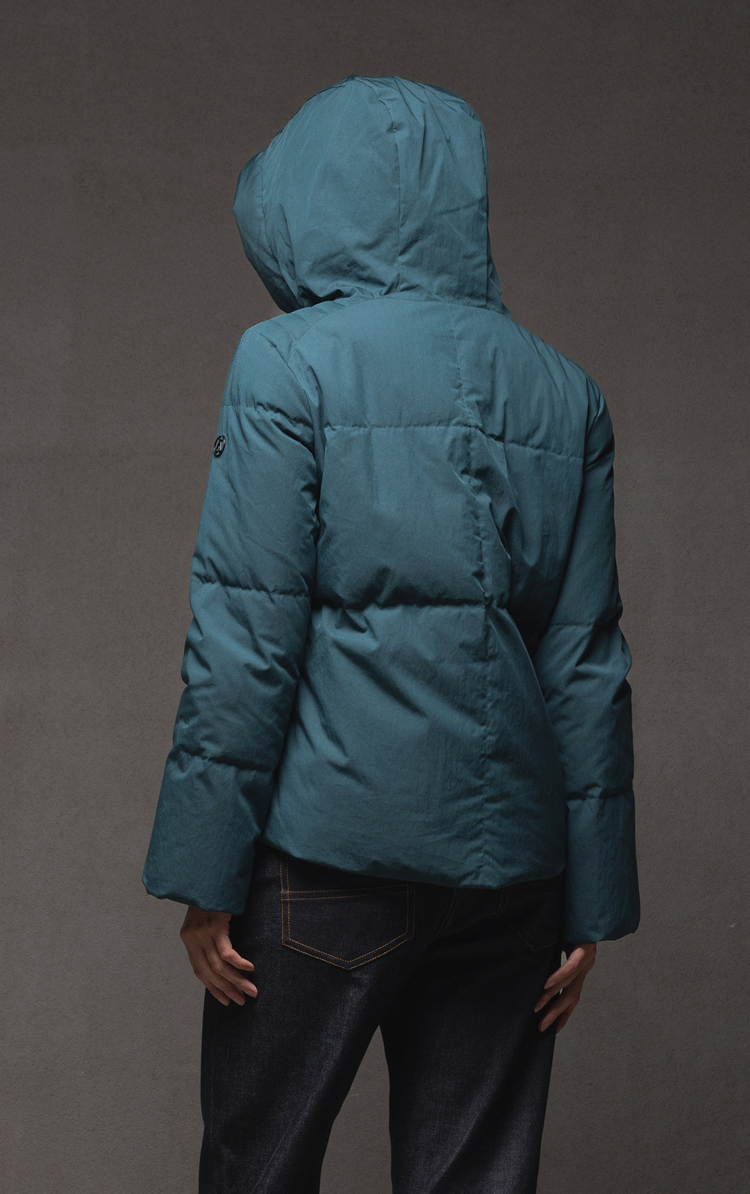 HOODED DOWN JACKET