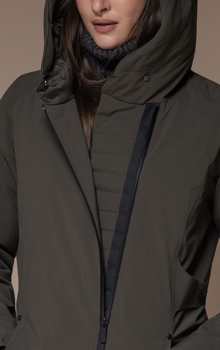 LAMINATED DOWN COAT