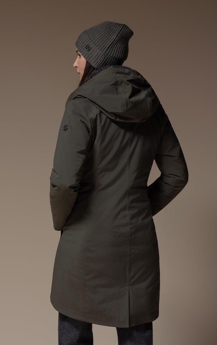 HOODED DOWN PARKA
