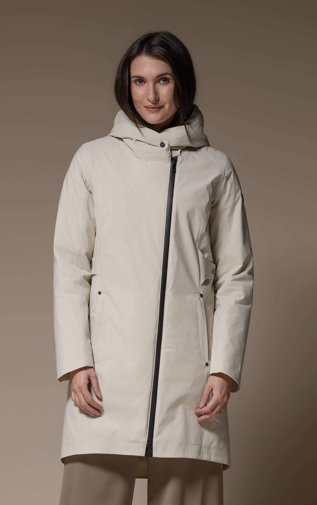 HOODED DOWN PARKA