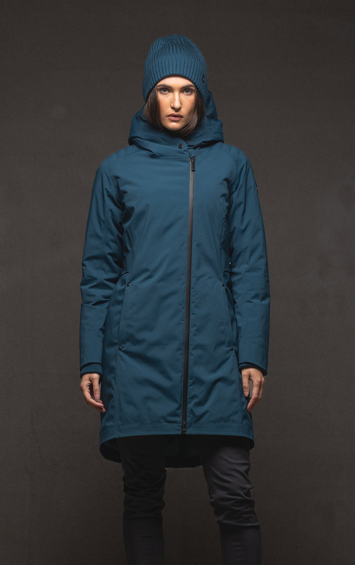 HOODED DOWN PARKA