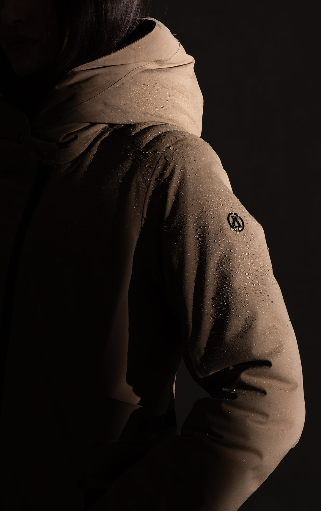HOODED DOWN PARKA