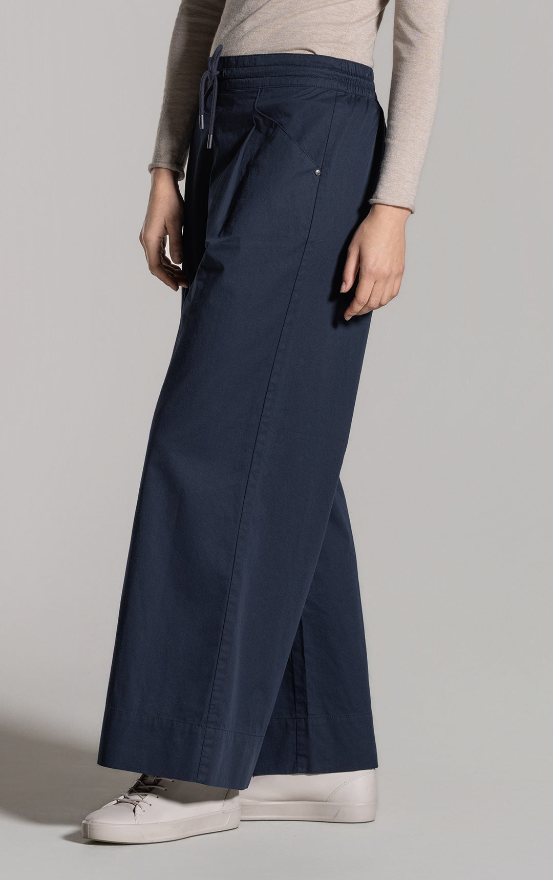 ORGANIC COTTON DRAWSTRING TROUSER