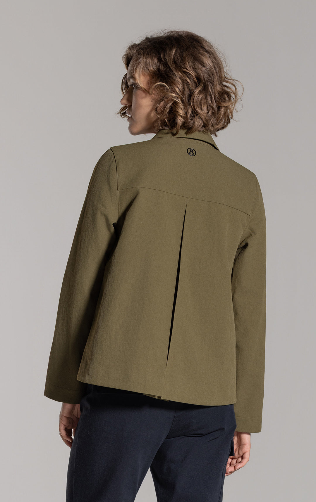 TRAVEL SWING JACKET