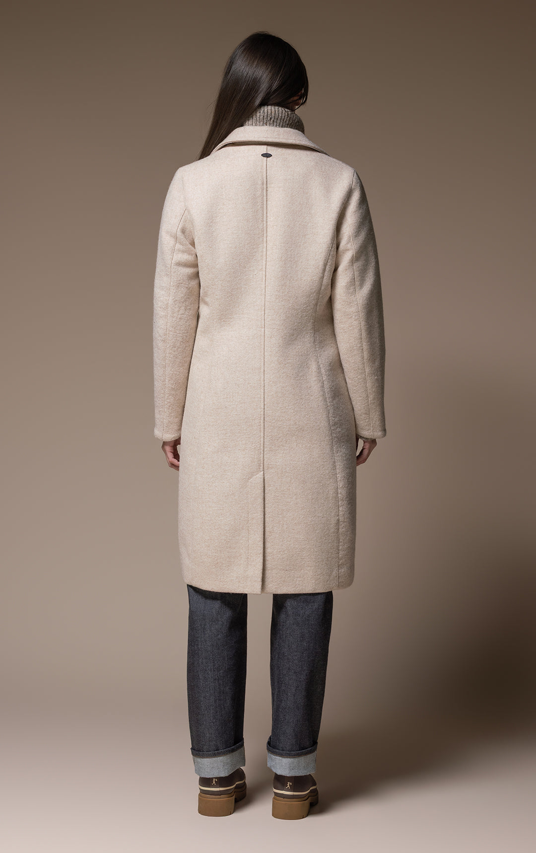 SINGLE BREASTED WOOL COAT