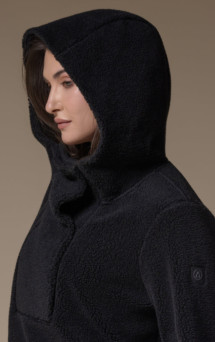 HOODED FLEECE PULLOVER