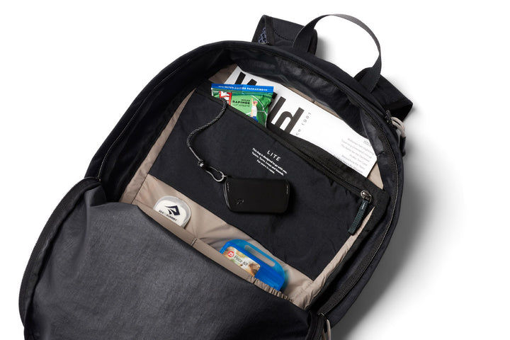 BELLROY - LITE DAYPACK