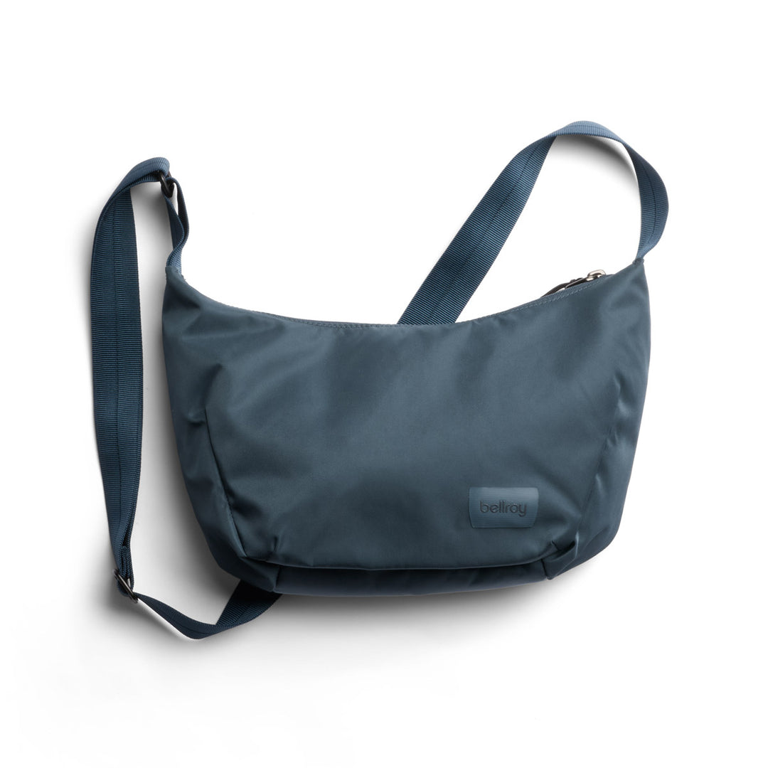 BELLROY - LANEWAY CRESCENT BAG 2.5L
