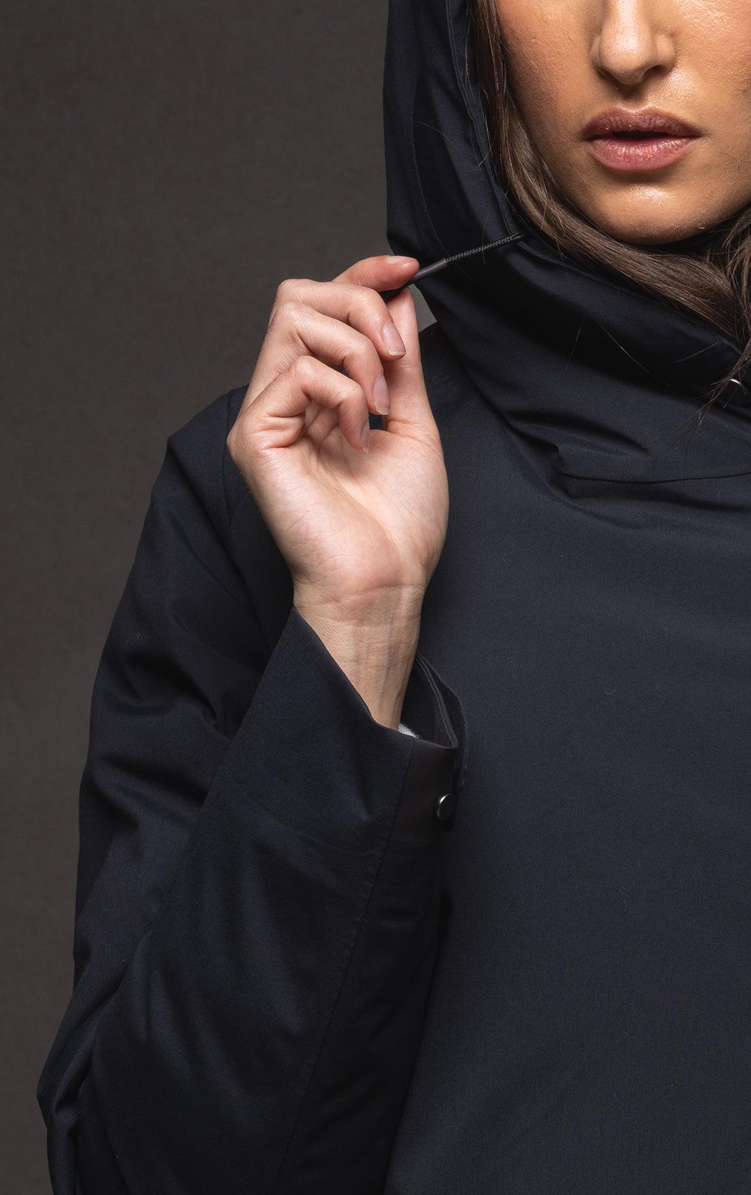 HOODED DOWN PARKA