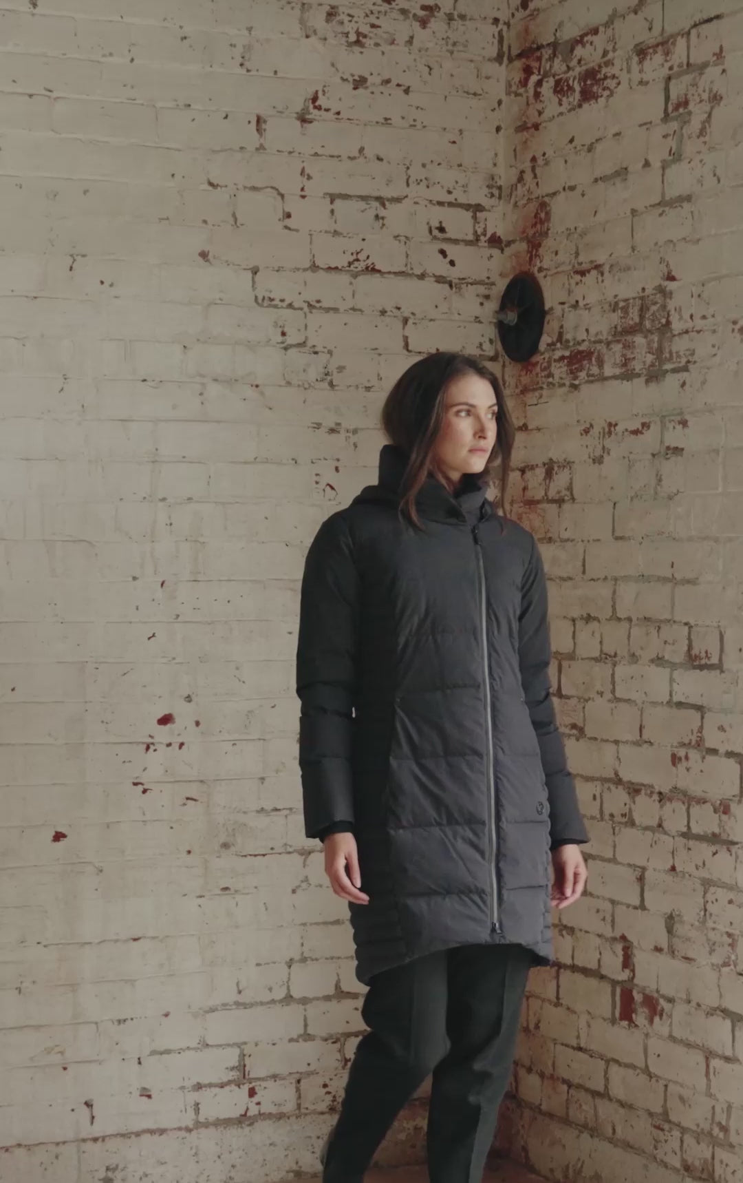 LAMINATED DOWN COAT