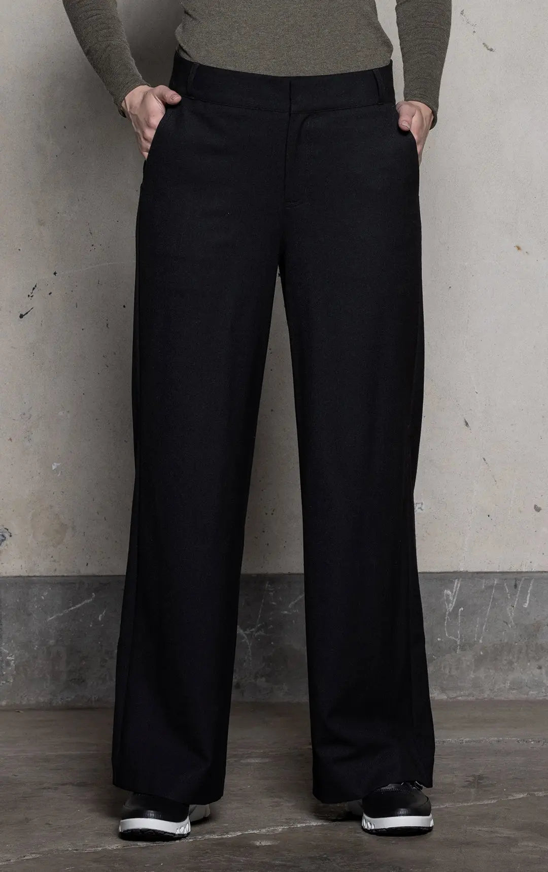 WOOL FLANNEL WIDE LEG TROUSER Alchemy Equipment