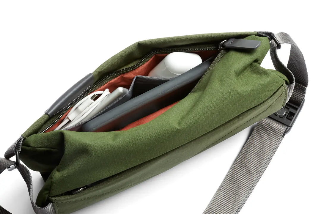 BELLROY - SLING MINI Outside suppliers